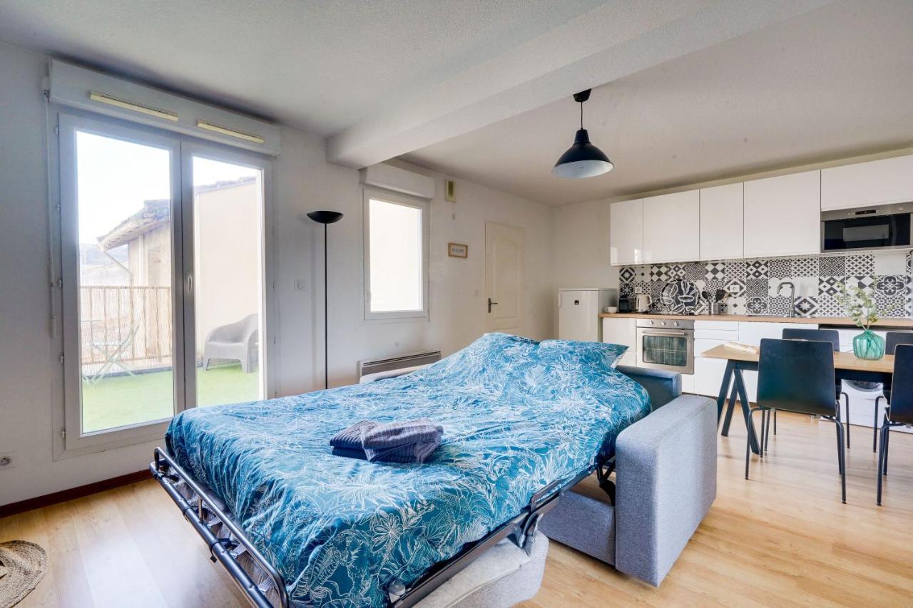 Apt De 30 M2 - 5 Min De Bordeaux - Terrasse - Parking Cenon Exteriör bild